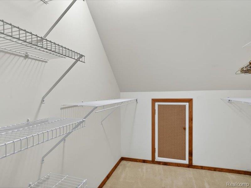 5081 Vines Road Property Photo 34