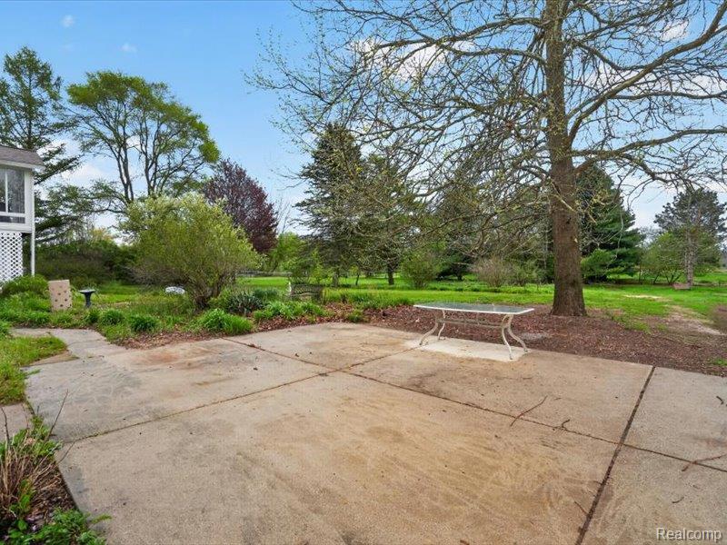 5081 Vines Road Property Photo 61
