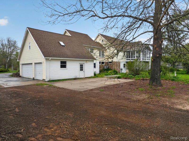 5081 Vines Road Property Photo 62