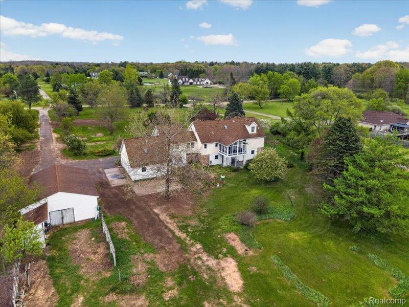 5081 Vines Road Property Photo 69