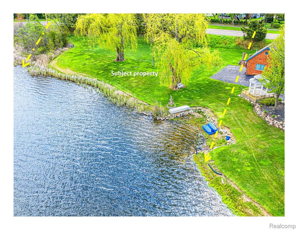 2400 S Baldwin Road Property Photo 1