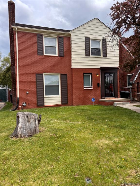 5797 E Outer Drive Property Photo 1