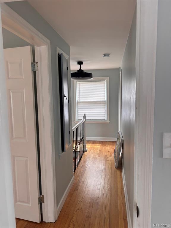 5797 E Outer Drive Property Photo 21