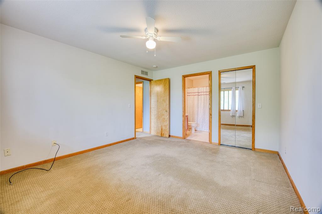 46075 Tallgrass Court Property Photo 22