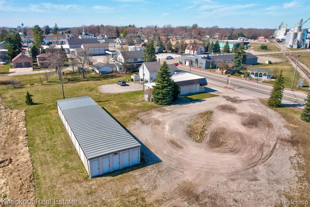 9739 Saginaw Street Property Photo 35