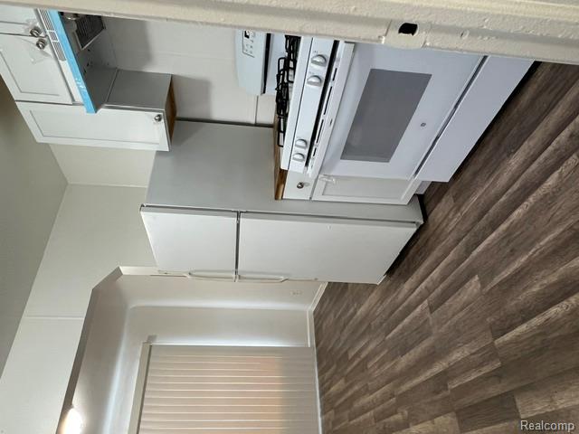 8620 Rosemont Avenue Property Photo 3