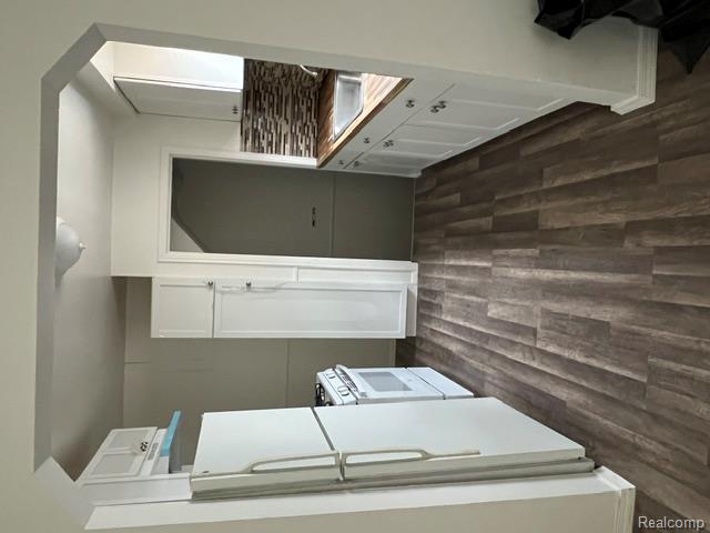 8620 Rosemont Avenue Property Photo 4