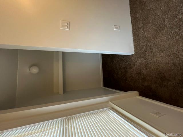 8620 Rosemont Avenue Property Photo 15