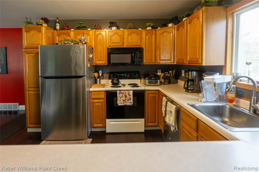 228 Clearview Drive Property Photo 10