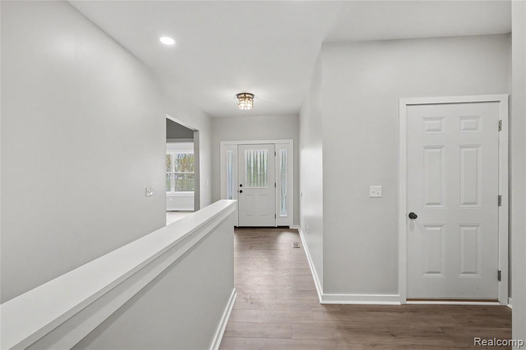 17311 Timber Creek Property Photo 8