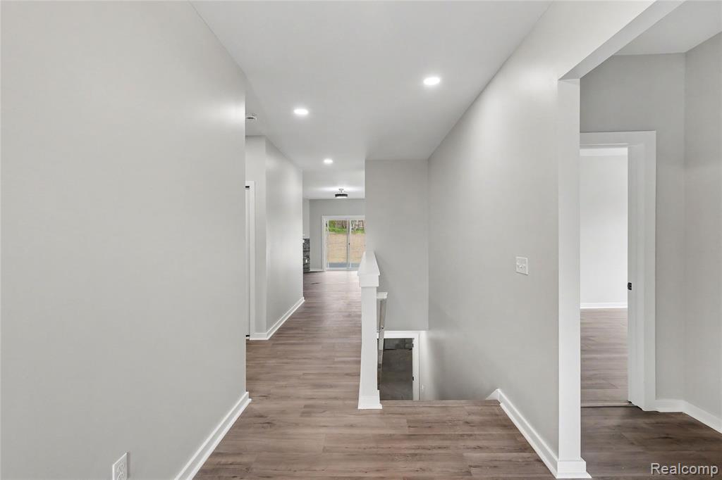 17311 Timber Creek Property Photo 9