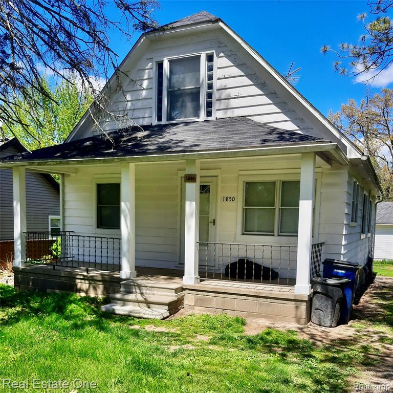 1850 + 1852 Ward Road Property Photo 1