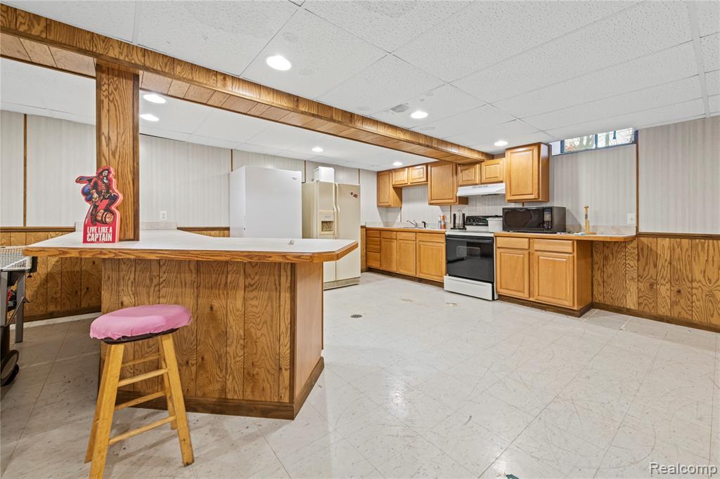 38219 Santa Anna Street Property Photo 23