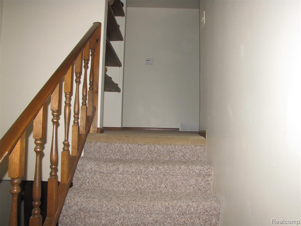 1576 Pine Knoll Lane Property Photo 4