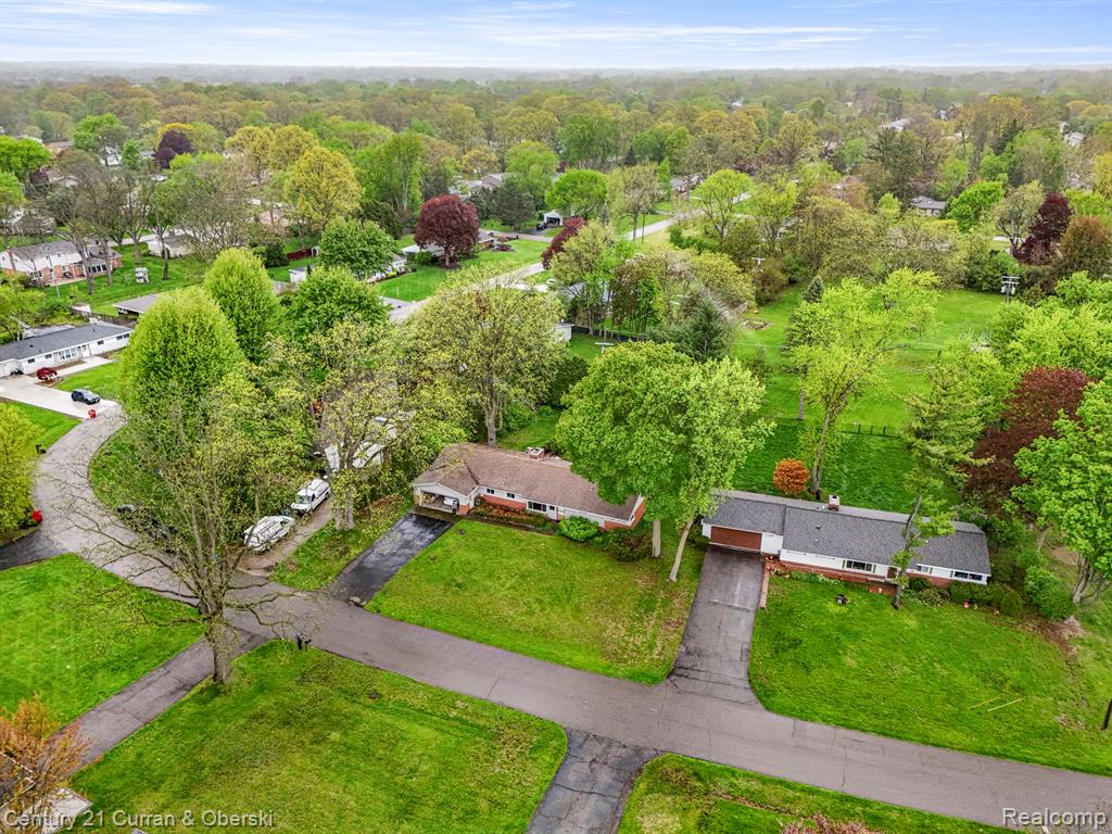 7271 Cottonwood Knoll Property Photo 2