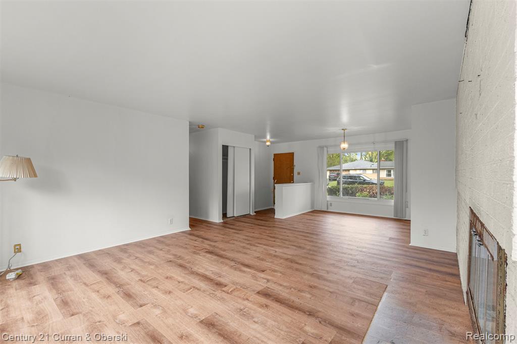 7271 Cottonwood Knoll Property Photo 8