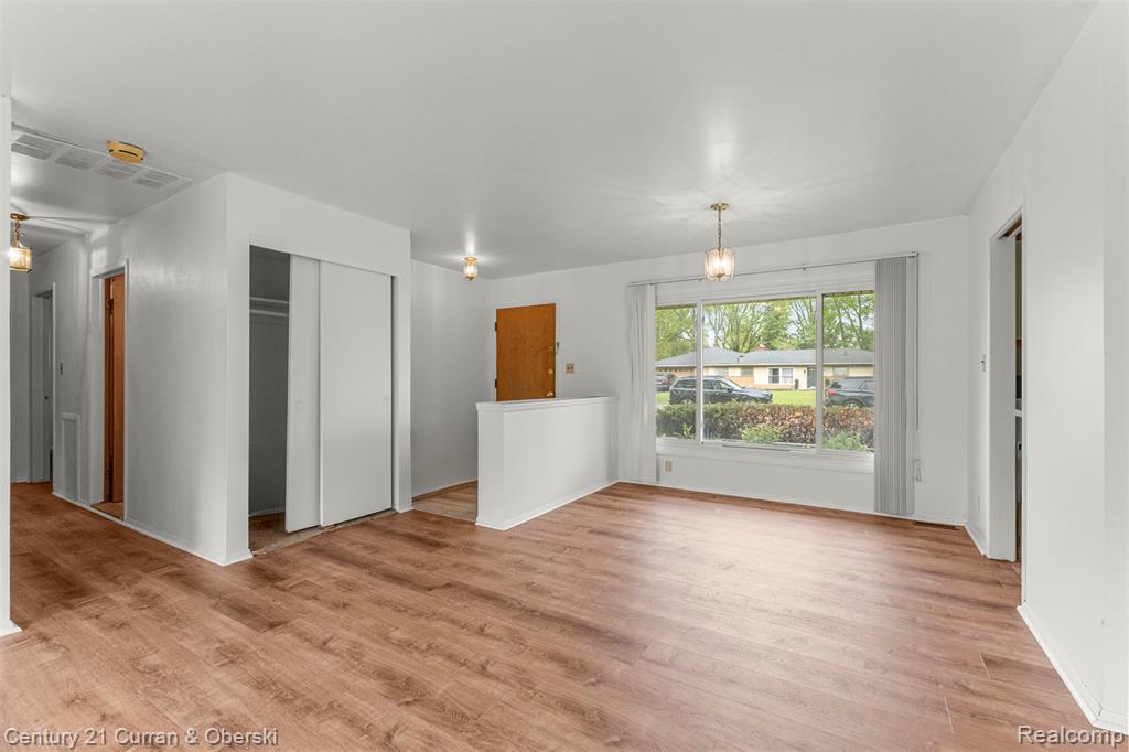7271 Cottonwood Knoll Property Photo 13