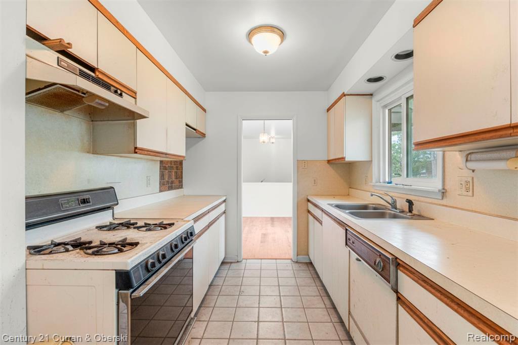 7271 Cottonwood Knoll Property Photo 16