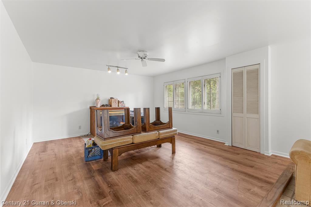 7271 Cottonwood Knoll Property Photo 19