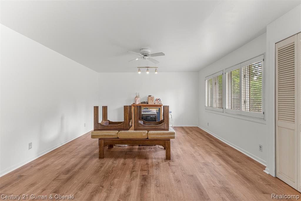 7271 Cottonwood Knoll Property Photo 20