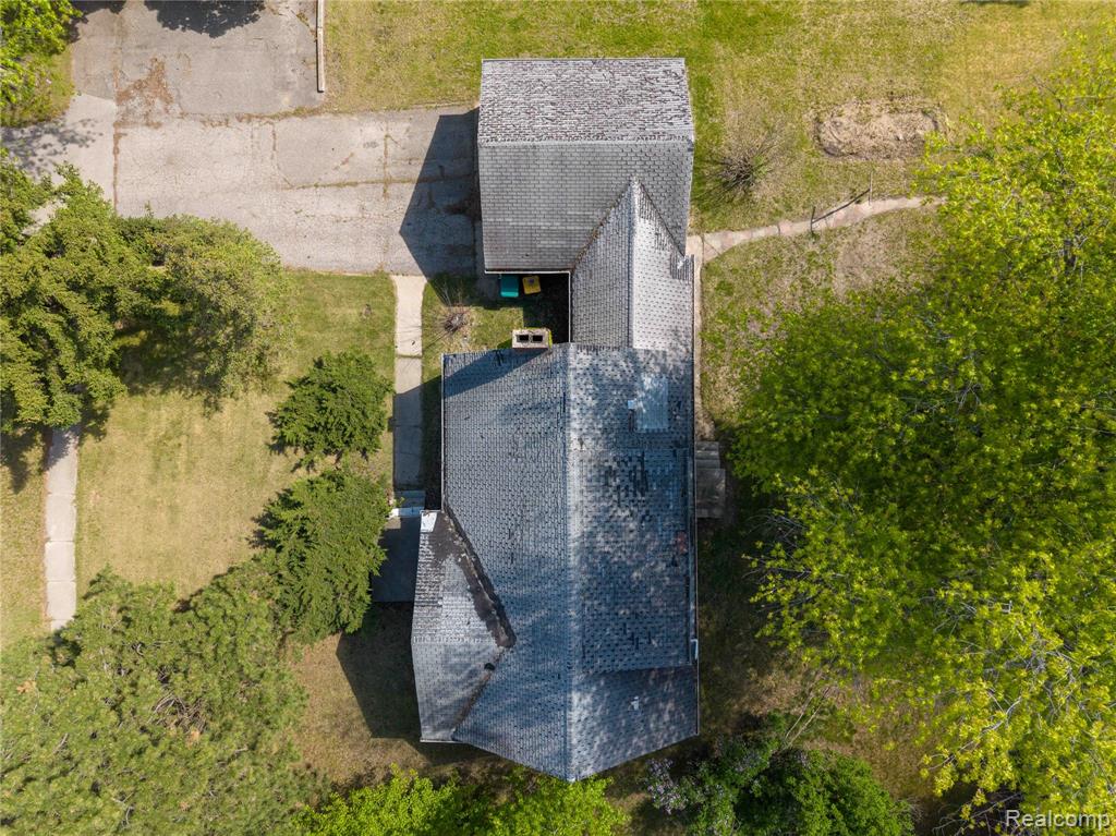 9282 Wayne Road Property Photo 38
