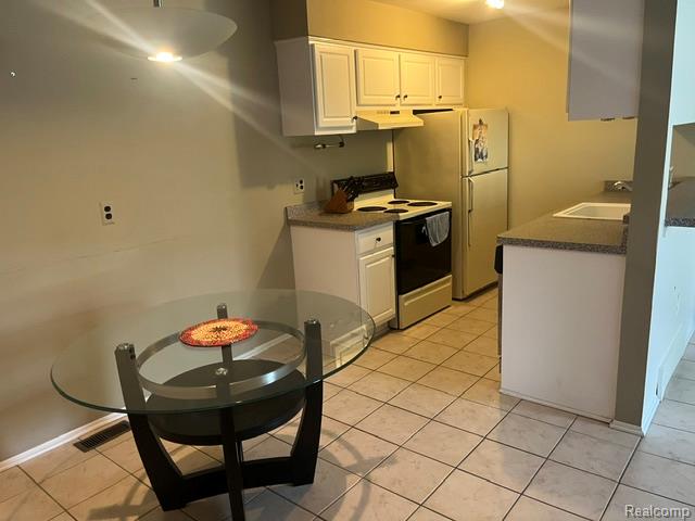 11740 Seaton Drive Property Photo 3