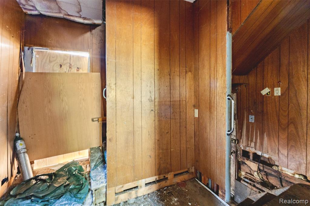 3713 Lowcroft Avenue Property Photo 10