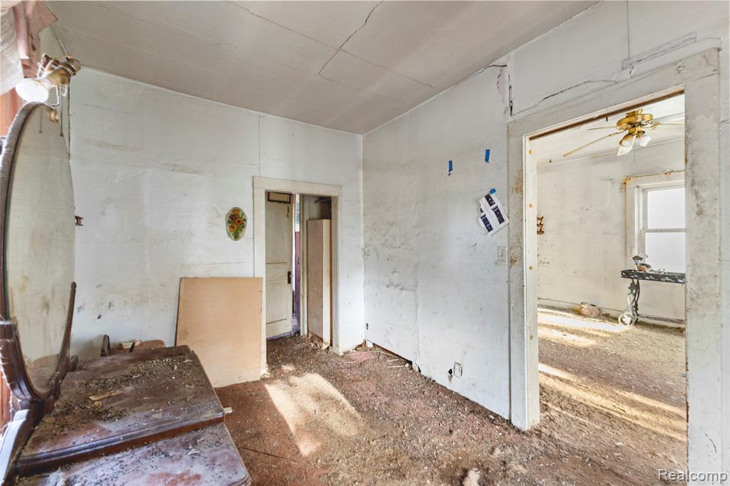 3713 Lowcroft Avenue Property Photo 13