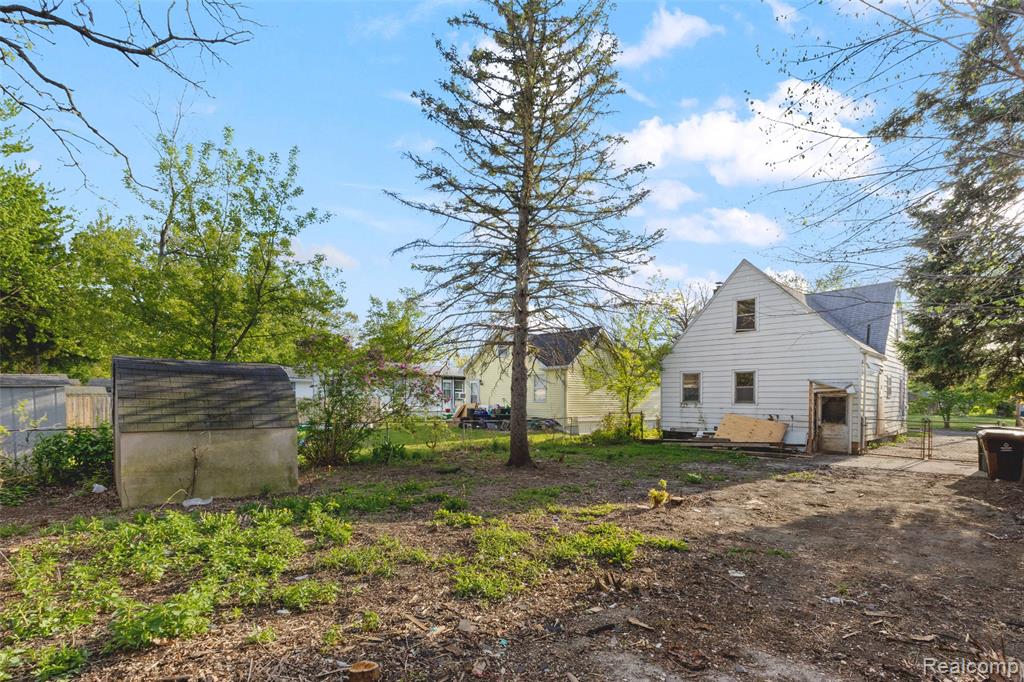 3713 Lowcroft Avenue Property Photo 22
