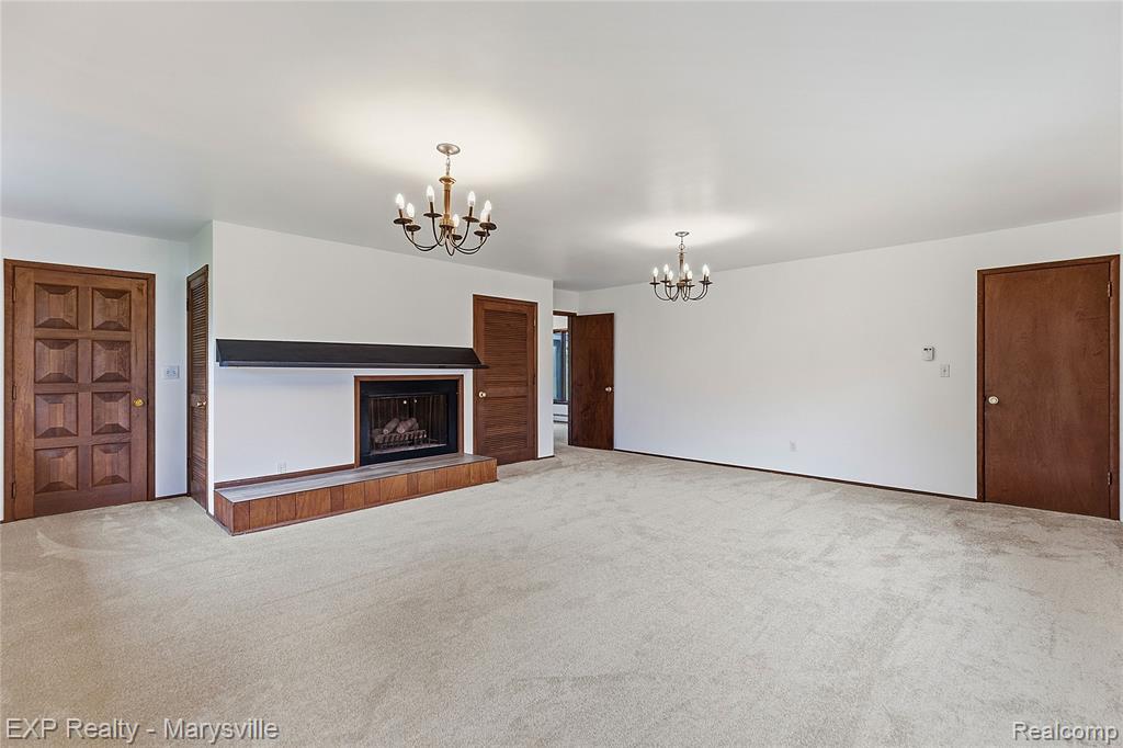 3345 Beach Road Property Photo 9