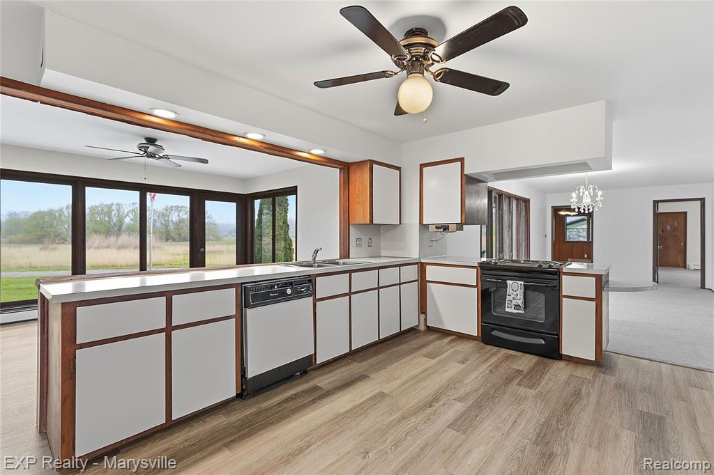 3345 Beach Road Property Photo 25