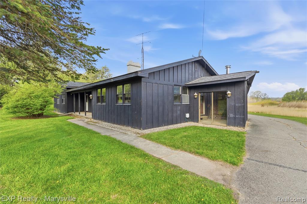 3345 Beach Road Property Photo 49