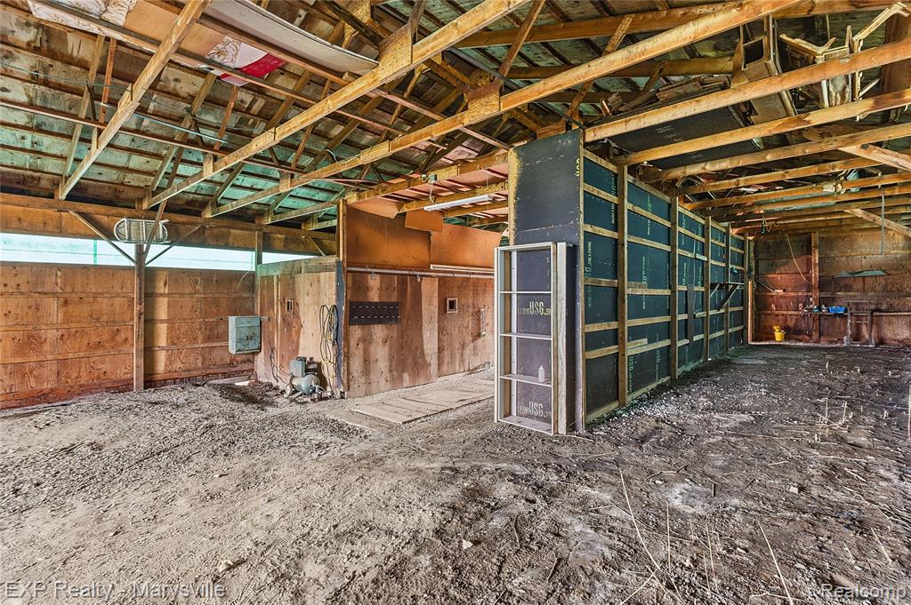 3345 Beach Road Property Photo 55