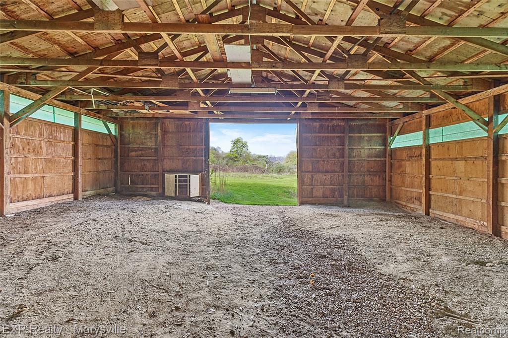 3345 Beach Road Property Photo 56