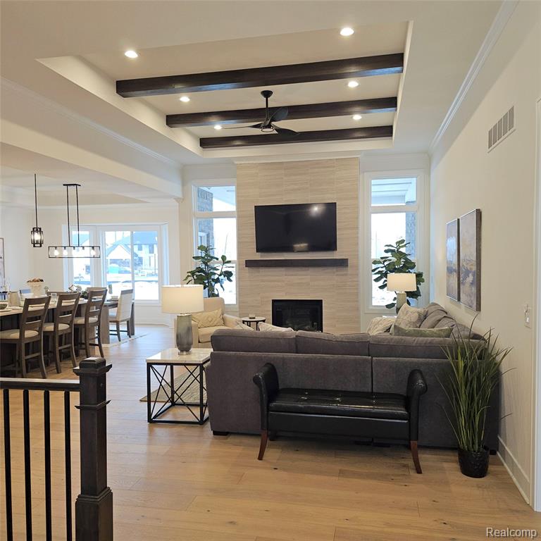 50079 Mustang Drive Property Photo 6