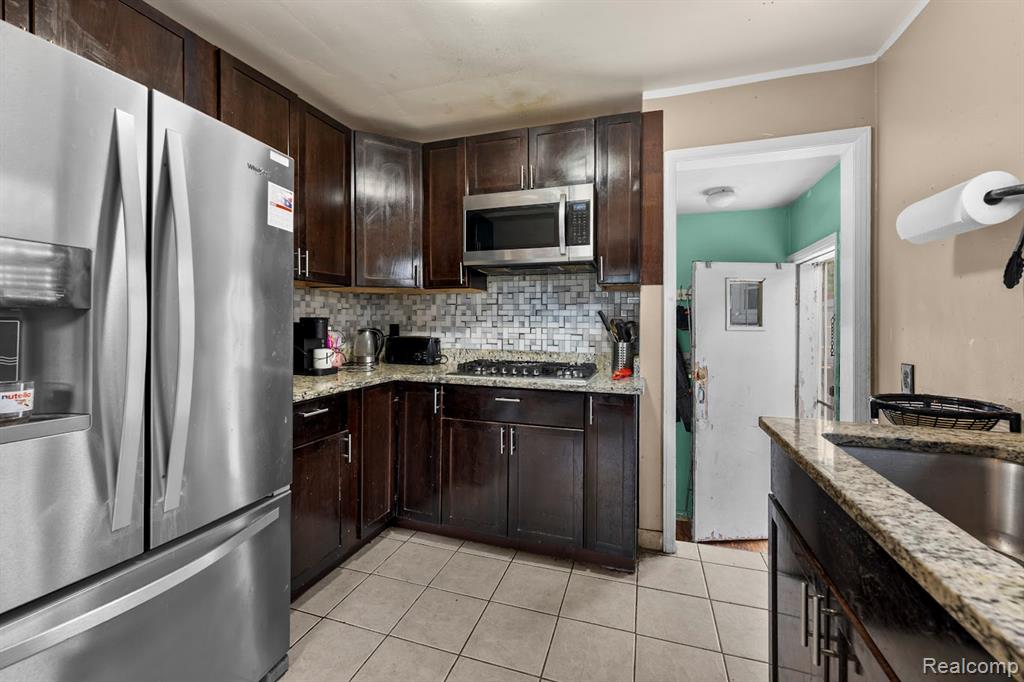 6800 Longacre Street Property Photo 15