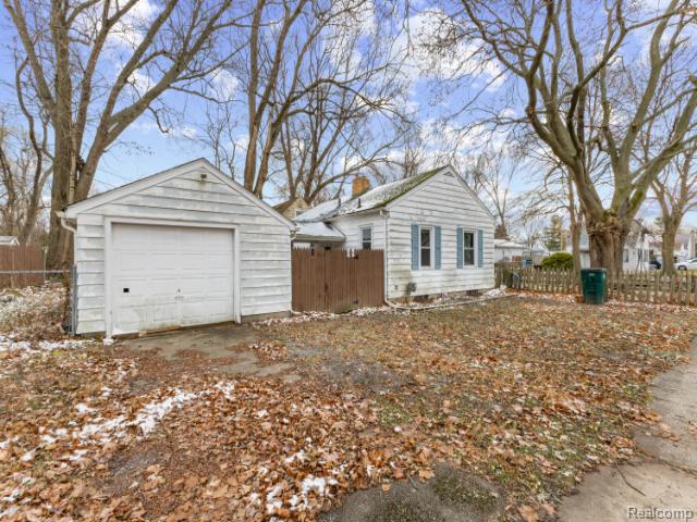 601 Jessop Avenue Property Photo 4