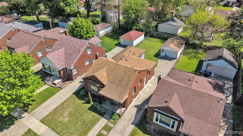 9578 Grayfield Property Photo 4