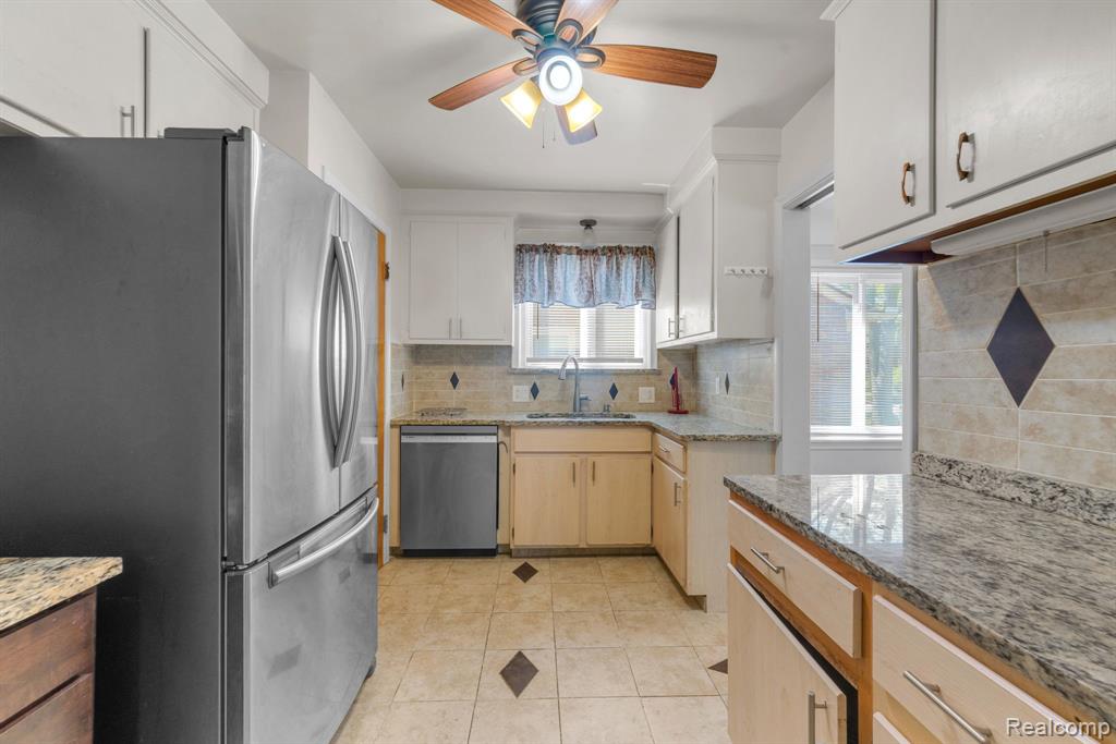 9578 Grayfield Property Photo 30
