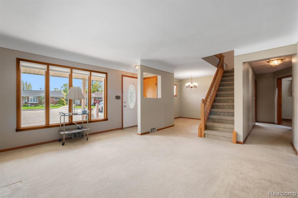 21223 Briar Court Property Photo 13