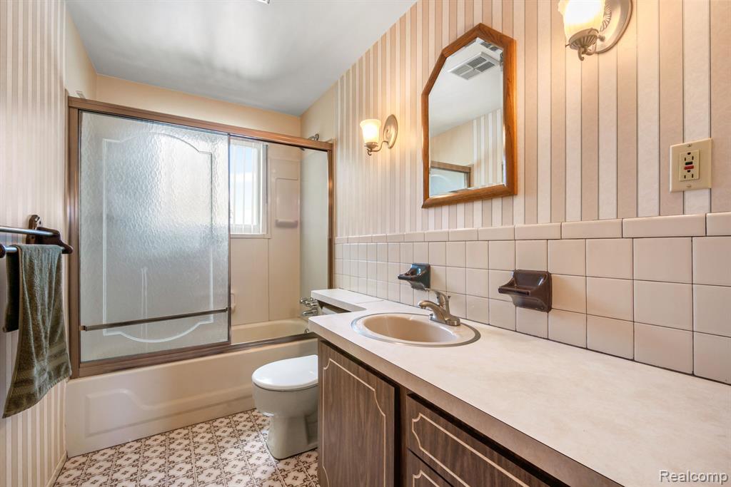 21223 Briar Court Property Photo 35
