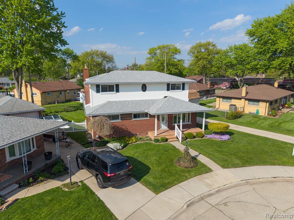 21223 Briar Court Property Photo 47