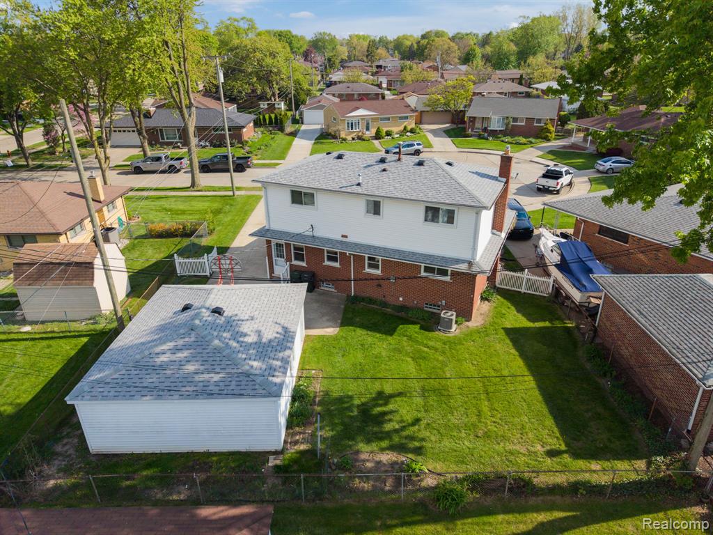 21223 Briar Court Property Photo 55