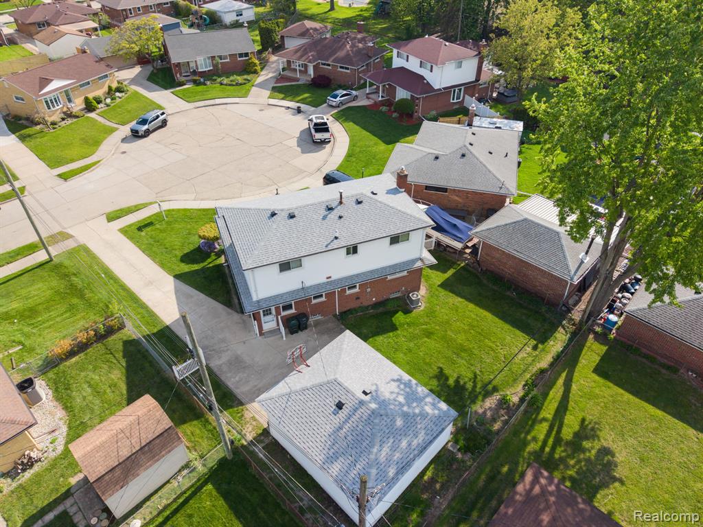 21223 Briar Court Property Photo 57