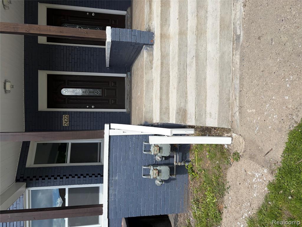 2420 Field Street Property Photo 1