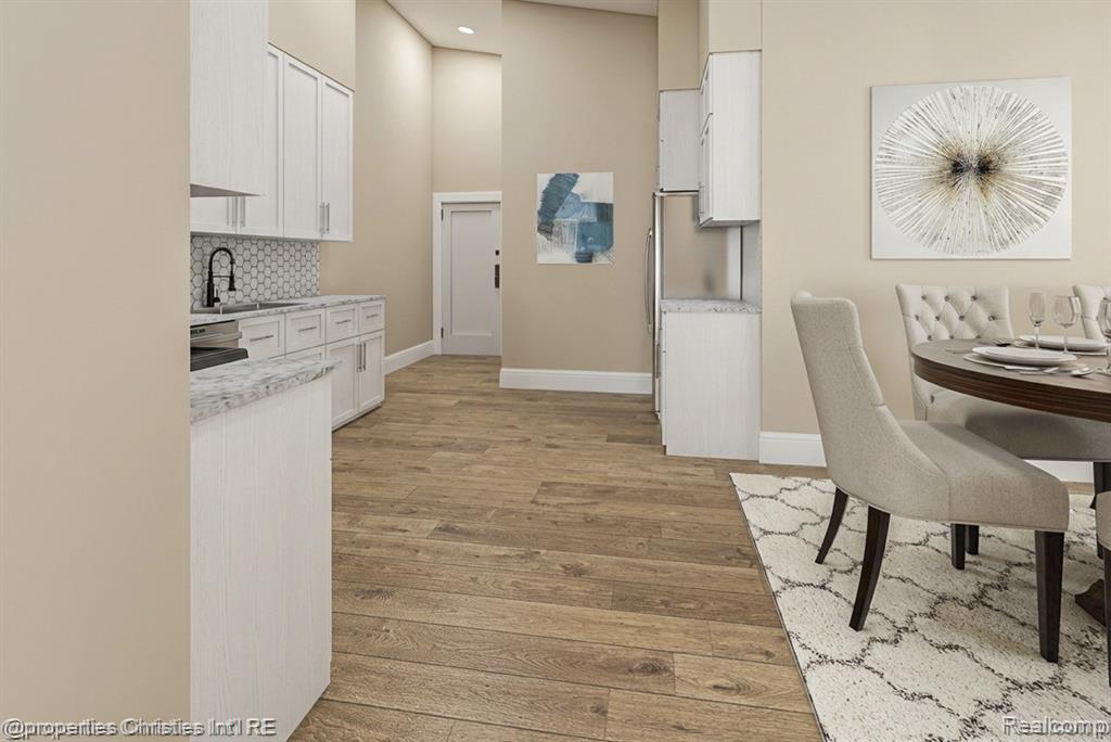 1111 Angara Drive Property Photo 3
