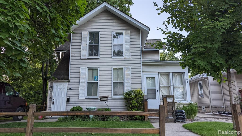 104 Grand Avenue Property Photo 1