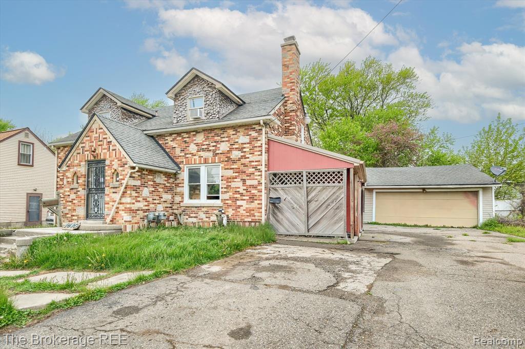 1410 W Atherton Road Property Photo 2
