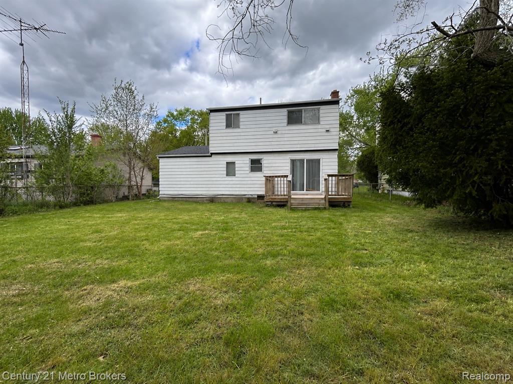 2914 E Pierson Road Property Photo 2