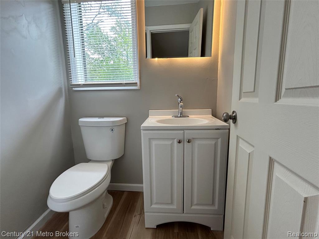 2914 E Pierson Road Property Photo 9